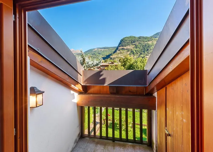 The Waterfall * La Salle